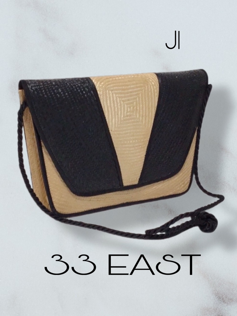 33 EAST Straw Crossbody Bag  Vintage